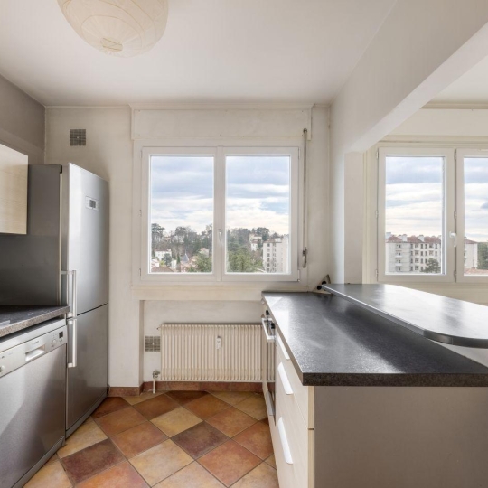  Annonces LYON 3EME : Apartment | LYON (69003) | 48 m2 | 210 000 € 